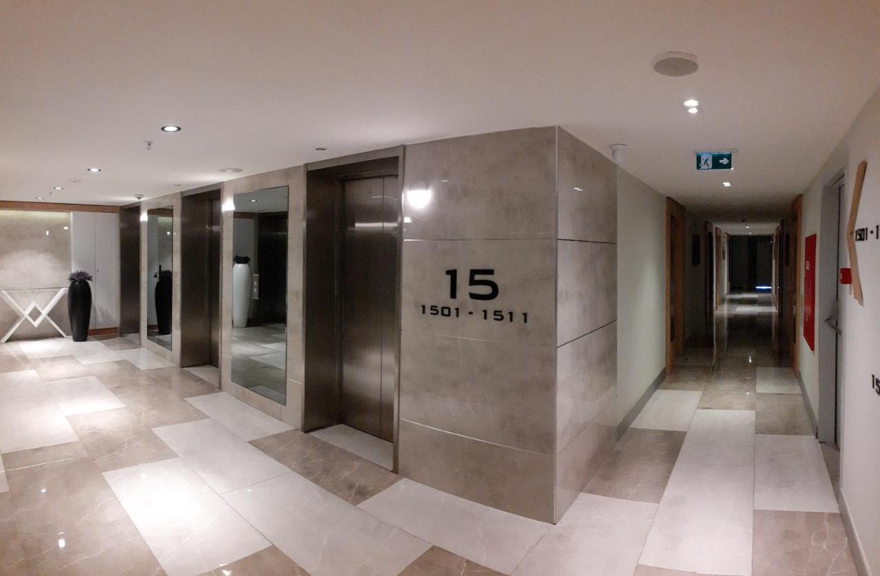 バトゥーミ Only Front Sea View, No Side View, Wonderful Panorama, High Floor, Location Guaranteeアパートホテル エクステリア 写真