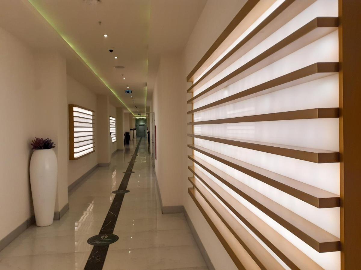 バトゥーミ Only Front Sea View, No Side View, Wonderful Panorama, High Floor, Location Guaranteeアパートホテル エクステリア 写真
